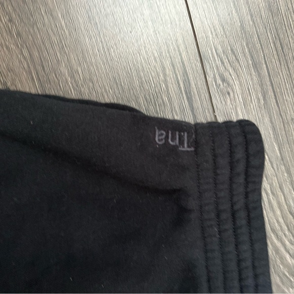 TNA Cozy Fleece 5” Sweatshort - Picture 3 of 6